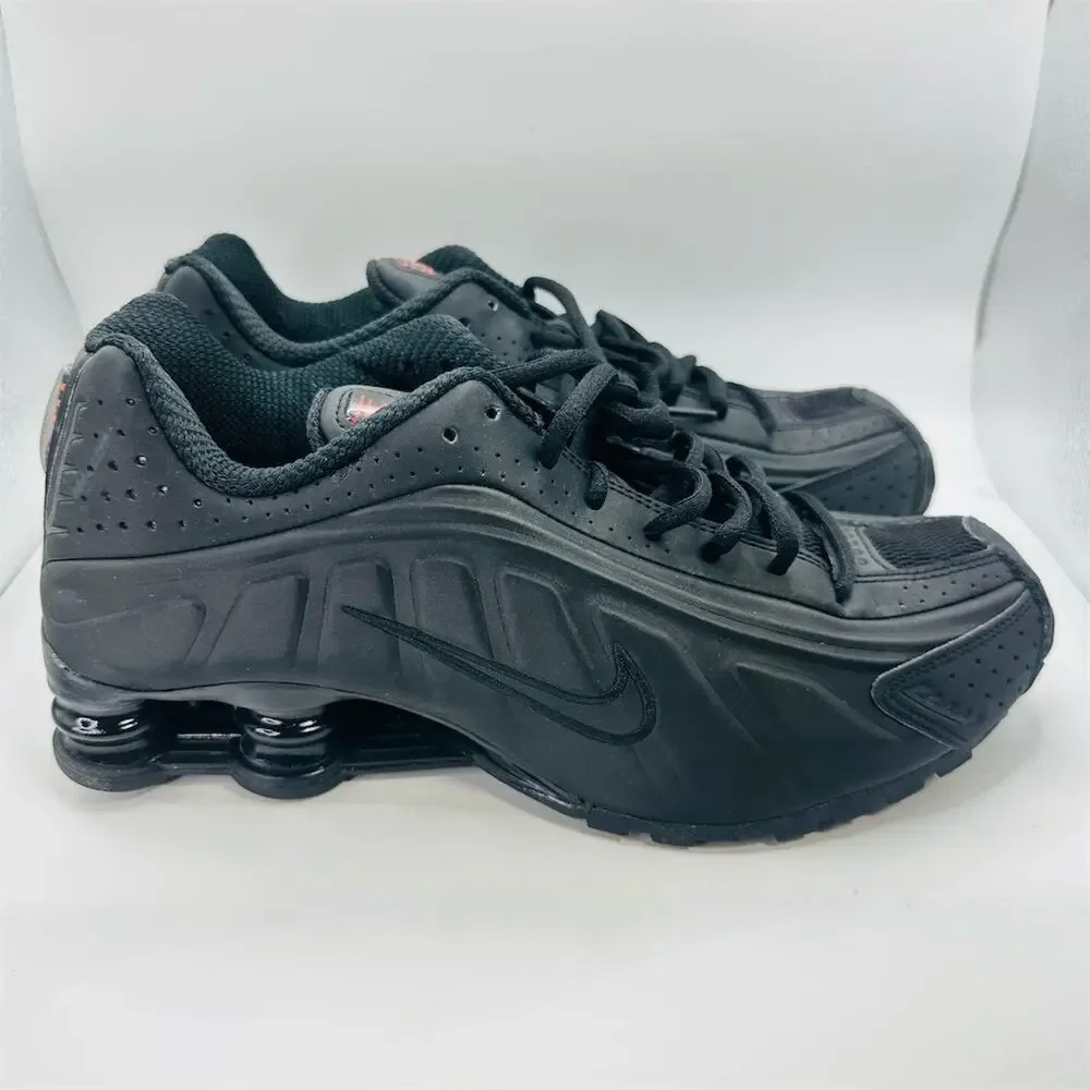 Nike Shox R4 Sneakers Triple Black Red Accents Athletic | Women's Size 10.5 US